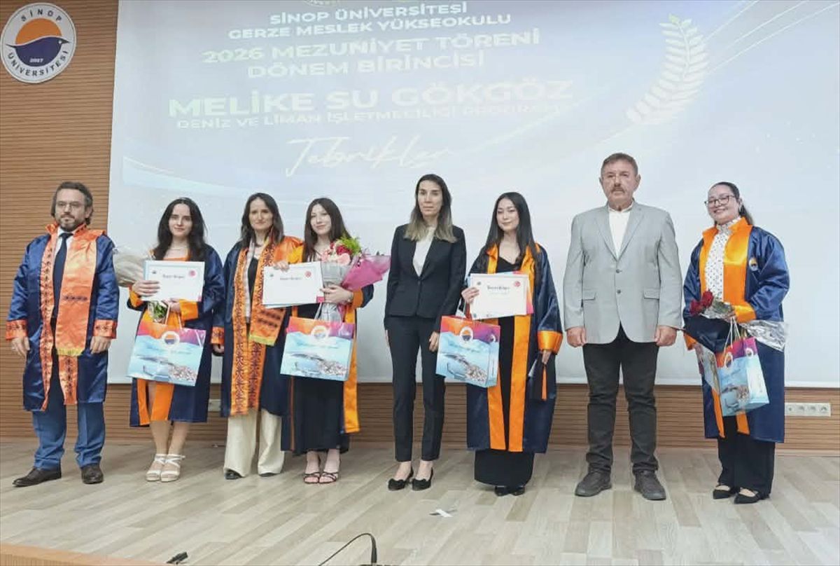 Gerze MYO’da Mezuniyet Töreni Yapıldı